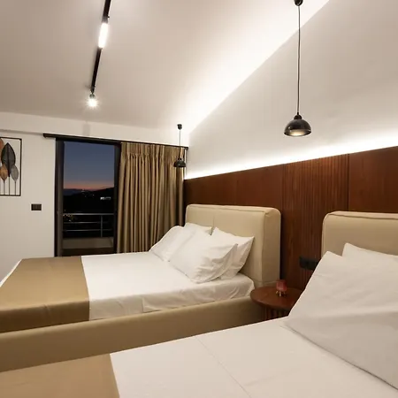 酒店 Silis Sarandë